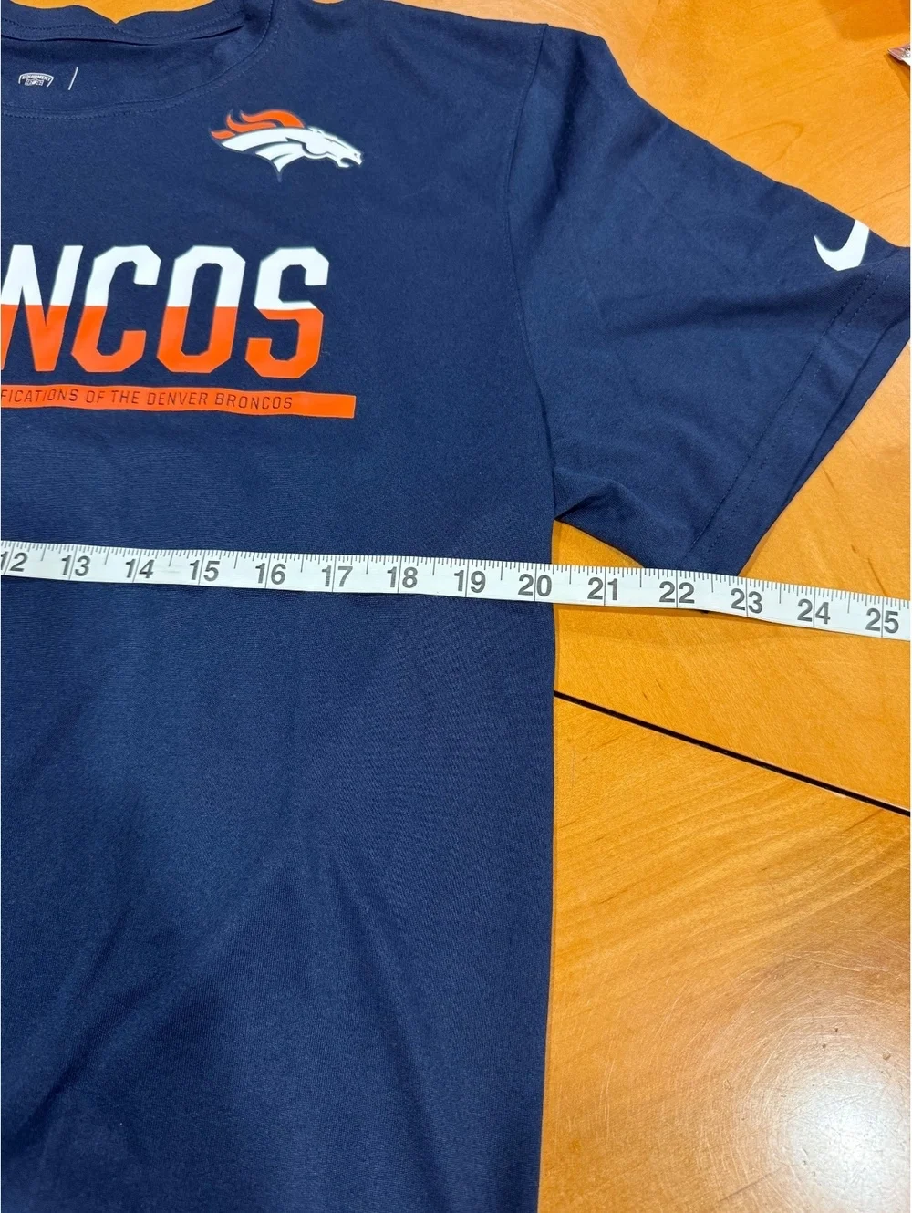 Nike Dri-FIT Denver Broncos NFL Training Shirt Men’s Large Blue Short Sleeve